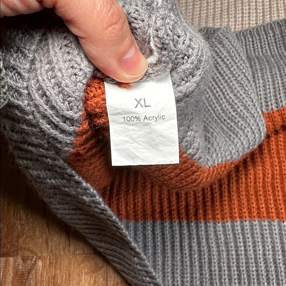 Women’s sweater - Picture 5 of 5